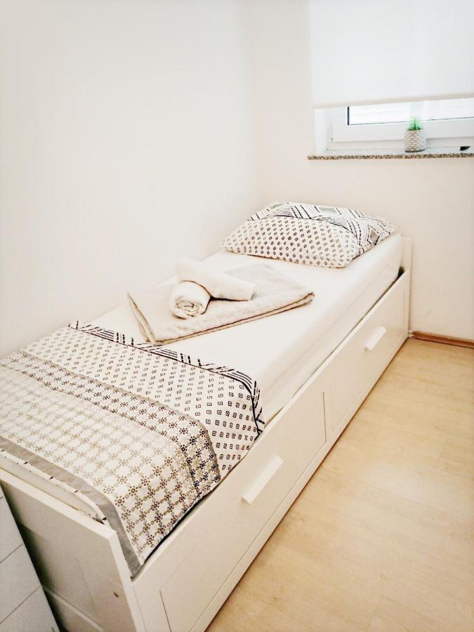 Apartment Bobby Novalja Exterior foto